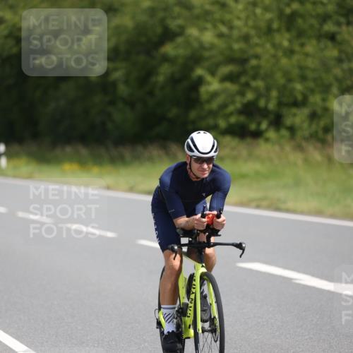 22.06.2025 - Viking Triathlon Yannick Fuchs http://msf.ph/oto/8103351 22.06.2025 12:06:09 Radfahren 70, 74, 134, 208, 300, 323, 447, 456 meine-sportfotos.de