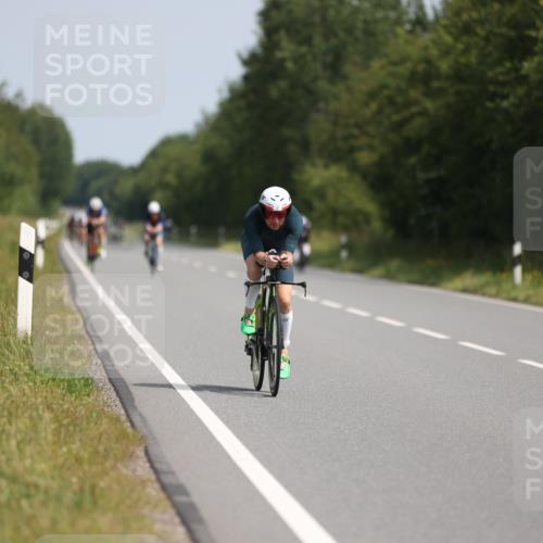 22.06.2025 - Viking Triathlon Yannick Fuchs http://msf.ph/oto/8103353 22.06.2025 11:27:05 Radfahren 145, 167, 253, 368, 437 meine-sportfotos.de