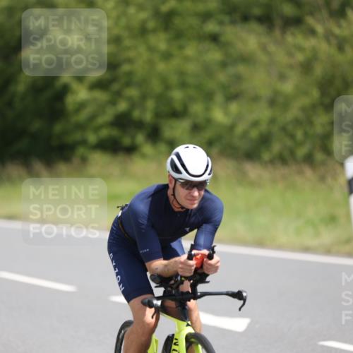 22.06.2025 - Viking Triathlon Yannick Fuchs http://msf.ph/oto/8103358 22.06.2025 12:06:09 Radfahren 70, 74, 134, 208, 300, 323, 447, 456 meine-sportfotos.de