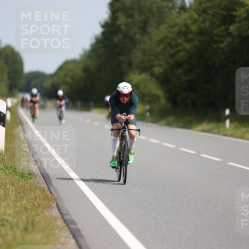 22.06.2025 - Viking Triathlon Yannick Fuchs http://msf.ph/oto/8103360 22.06.2025 11:27:05 Radfahren 145, 167, 253, 368, 437 meine-sportfotos.de