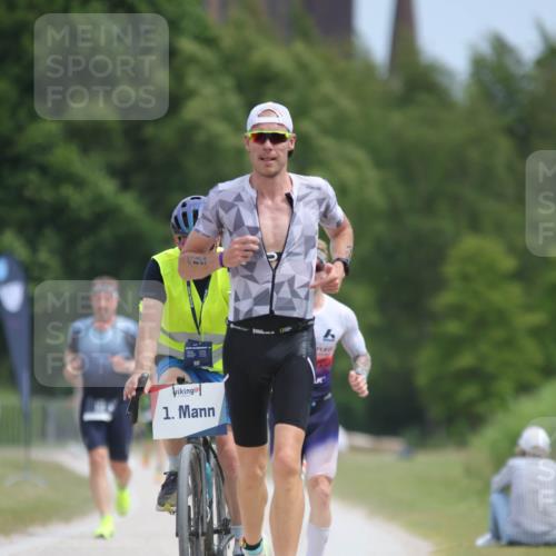 22.06.2025 - Viking Triathlon H.Heesch http://msf.ph/oto/8103363 22.06.2025 13:21:48 Laufen 4, 485, 544 meine-sportfotos.de