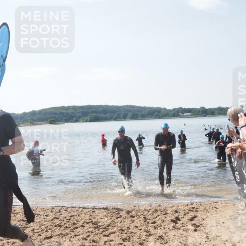 22.06.2025 - Viking Triathlon MichiJ http://msf.ph/oto/8103366 22.06.2025 10:46:30 Schwimmen 60, 143, 225, 333, 406, 479 meine-sportfotos.de