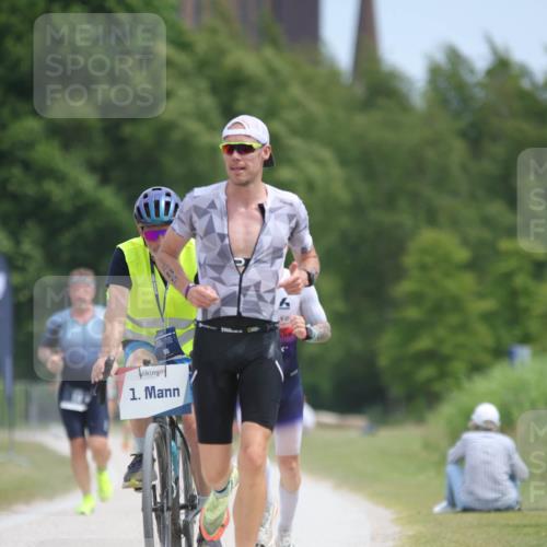 22.06.2025 - Viking Triathlon H.Heesch http://msf.ph/oto/8103369 22.06.2025 13:21:48 Laufen 4, 485, 544 meine-sportfotos.de
