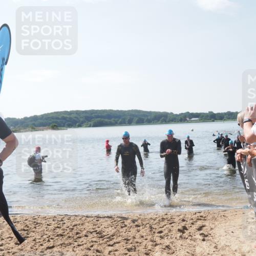 22.06.2025 - Viking Triathlon MichiJ http://msf.ph/oto/8103373 22.06.2025 10:46:30 Schwimmen 60, 143, 225, 333, 406, 479 meine-sportfotos.de