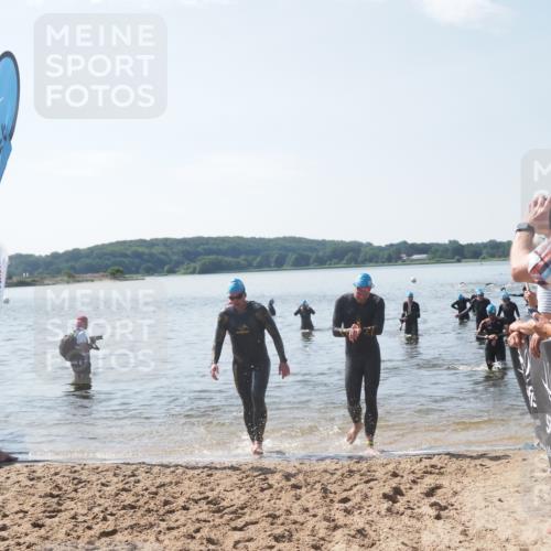 22.06.2025 - Viking Triathlon MichiJ http://msf.ph/oto/8103391 22.06.2025 10:46:30 Schwimmen 60, 143, 225, 333, 406, 479 meine-sportfotos.de