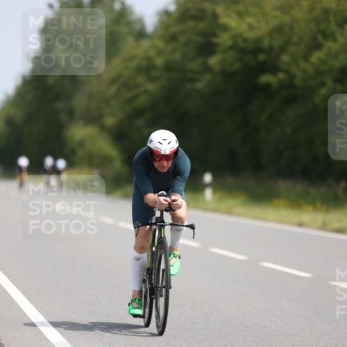 22.06.2025 - Viking Triathlon Yannick Fuchs http://msf.ph/oto/8103407 22.06.2025 11:27:06 Radfahren 145, 167, 253, 368, 437 meine-sportfotos.de