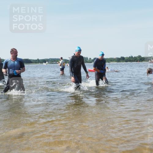 22.06.2025 - Viking Triathlon KatJ http://msf.ph/oto/8103421 22.06.2025 10:34:48 Schwimmen 17, 43, 77, 114, 161, 247, 284, 323, 341, 434, 548, 550 meine-sportfotos.de