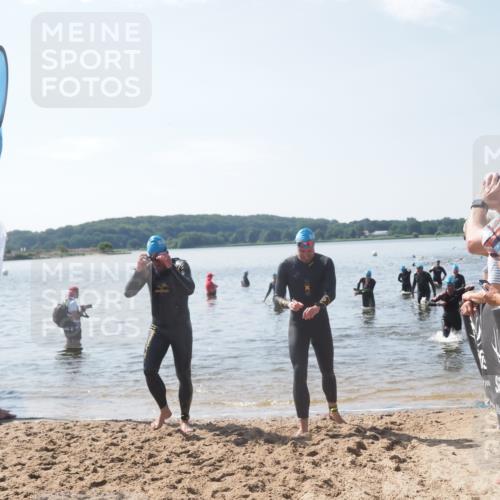 22.06.2025 - Viking Triathlon MichiJ http://msf.ph/oto/8103431 22.06.2025 10:46:32 Schwimmen 60, 143, 225, 333, 406, 479 meine-sportfotos.de