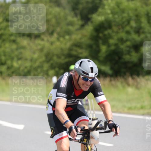22.06.2025 - Viking Triathlon Yannick Fuchs http://msf.ph/oto/8103438 22.06.2025 12:06:11 Radfahren 70, 74, 208, 258, 300, 323 meine-sportfotos.de