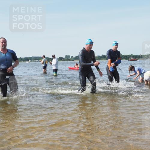 22.06.2025 - Viking Triathlon KatJ http://msf.ph/oto/8103461 22.06.2025 10:34:49 Schwimmen 17, 43, 77, 114, 161, 247, 284, 323, 434, 475, 548, 550 meine-sportfotos.de