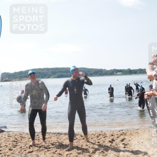 22.06.2025 - Viking Triathlon MichiJ http://msf.ph/oto/8103476 22.06.2025 10:46:33 Schwimmen 60, 143, 206, 225, 333, 406, 479 meine-sportfotos.de