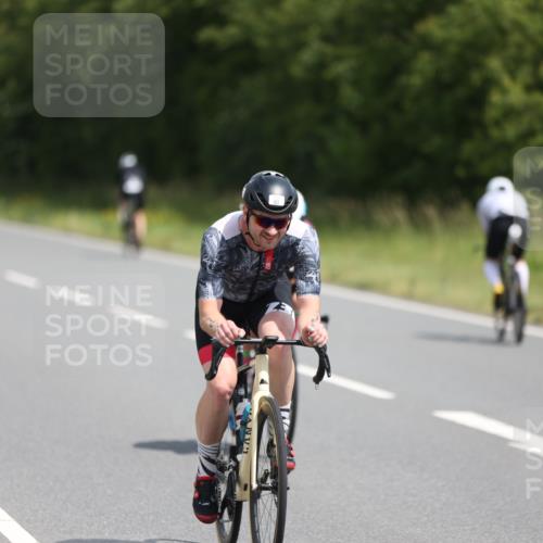 22.06.2025 - Viking Triathlon Yannick Fuchs http://msf.ph/oto/8103483 22.06.2025 12:06:26 Radfahren 76, 121, 161, 215, 289, 367, 372 meine-sportfotos.de