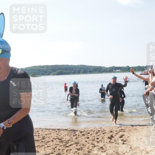 22.06.2025 - Viking Triathlon MichiJ http://msf.ph/oto/8103500 22.06.2025 10:46:44 Schwimmen 143, 206, 333, 479, 498, 515 meine-sportfotos.de