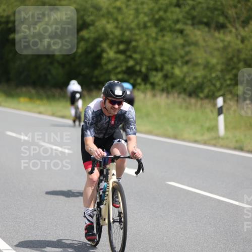 22.06.2025 - Viking Triathlon Yannick Fuchs http://msf.ph/oto/8103513 22.06.2025 12:06:27 Radfahren 76, 161, 215, 289, 367, 372 meine-sportfotos.de