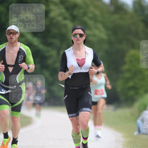 22.06.2025 - Viking Triathlon H.Heesch http://msf.ph/oto/8103523 22.06.2025 13:22:07 Laufen 11, 281 meine-sportfotos.de
