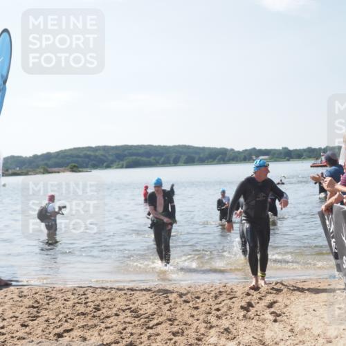 22.06.2025 - Viking Triathlon MichiJ http://msf.ph/oto/8103528 22.06.2025 10:46:45 Schwimmen 143, 206, 333, 479, 498, 515 meine-sportfotos.de