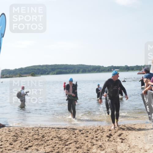 22.06.2025 - Viking Triathlon MichiJ http://msf.ph/oto/8103535 22.06.2025 10:46:45 Schwimmen 143, 206, 333, 479, 498, 515 meine-sportfotos.de