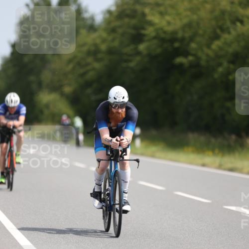 22.06.2025 - Viking Triathlon Yannick Fuchs http://msf.ph/oto/8103542 22.06.2025 11:27:13 Radfahren 253, 437, 529 meine-sportfotos.de