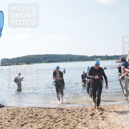 22.06.2025 - Viking Triathlon MichiJ http://msf.ph/oto/8103545 22.06.2025 10:46:46 Schwimmen 143, 206, 333, 479, 498, 515 meine-sportfotos.de