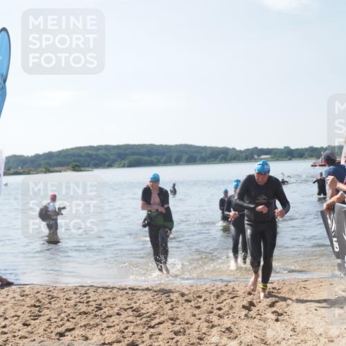 22.06.2025 - Viking Triathlon MichiJ http://msf.ph/oto/8103551 22.06.2025 10:46:46 Schwimmen 143, 206, 333, 479, 498, 515 meine-sportfotos.de