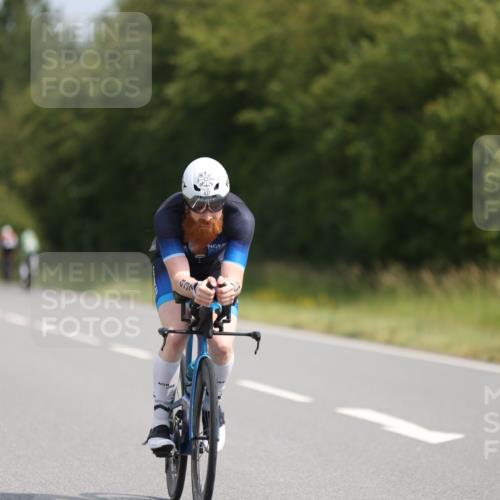 22.06.2025 - Viking Triathlon Yannick Fuchs http://msf.ph/oto/8103560 22.06.2025 11:27:13 Radfahren 253, 437, 529 meine-sportfotos.de