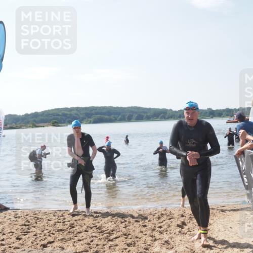 22.06.2025 - Viking Triathlon MichiJ http://msf.ph/oto/8103594 22.06.2025 10:46:47 Schwimmen 143, 206, 333, 479, 498, 515 meine-sportfotos.de