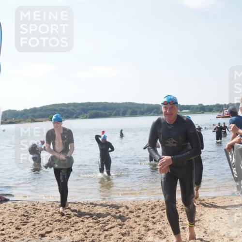 22.06.2025 - Viking Triathlon MichiJ http://msf.ph/oto/8103607 22.06.2025 10:46:48 Schwimmen 36, 143, 206, 479, 498, 515 meine-sportfotos.de