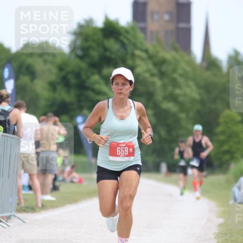 22.06.2025 - Viking Triathlon H.Heesch http://msf.ph/oto/8103617 22.06.2025 13:22:13 Laufen 11, 281, 659 meine-sportfotos.de