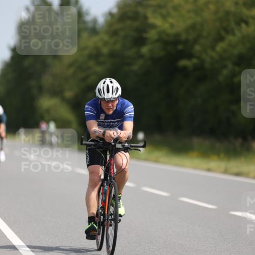 22.06.2025 - Viking Triathlon Yannick Fuchs http://msf.ph/oto/8103619 22.06.2025 11:27:14 Radfahren 253, 437, 529, 652 meine-sportfotos.de