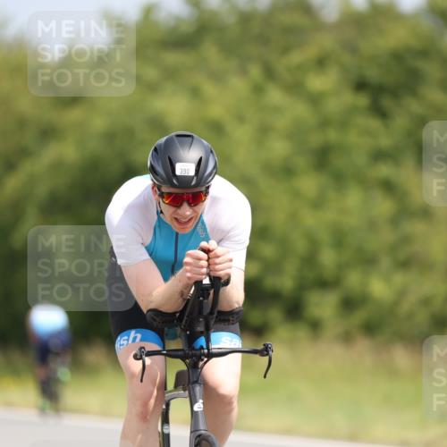 22.06.2025 - Viking Triathlon Yannick Fuchs http://msf.ph/oto/8103625 22.06.2025 12:06:46 Radfahren 52, 365, 390, 398, 466 meine-sportfotos.de