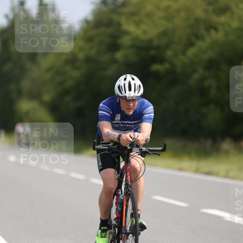 22.06.2025 - Viking Triathlon Yannick Fuchs http://msf.ph/oto/8103632 22.06.2025 11:27:15 Radfahren 253, 420, 437, 529, 652 meine-sportfotos.de