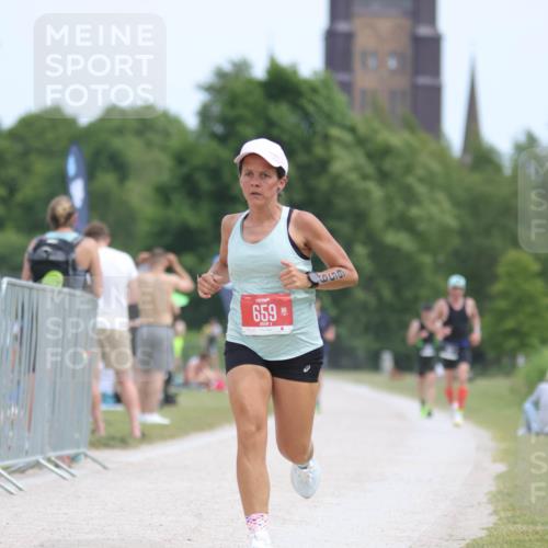 22.06.2025 - Viking Triathlon H.Heesch http://msf.ph/oto/8103633 22.06.2025 13:22:14 Laufen 11, 281, 659 meine-sportfotos.de