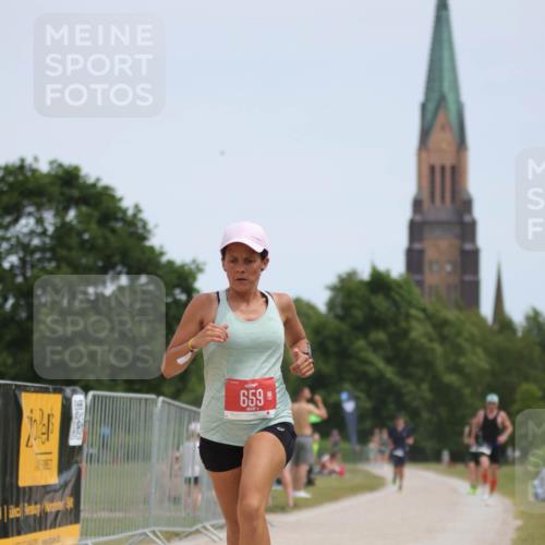 22.06.2025 - Viking Triathlon H.Heesch http://msf.ph/oto/8103651 22.06.2025 13:22:15 Laufen 11, 281, 659 meine-sportfotos.de