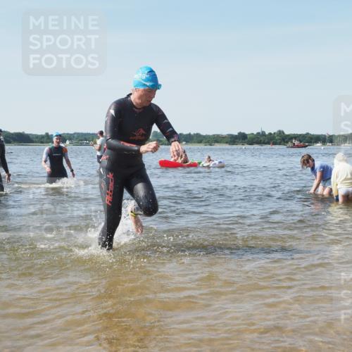 22.06.2025 - Viking Triathlon KatJ http://msf.ph/oto/8103658 22.06.2025 10:34:56 Schwimmen 17, 43, 77, 161, 434, 475, 495, 548, 660 meine-sportfotos.de