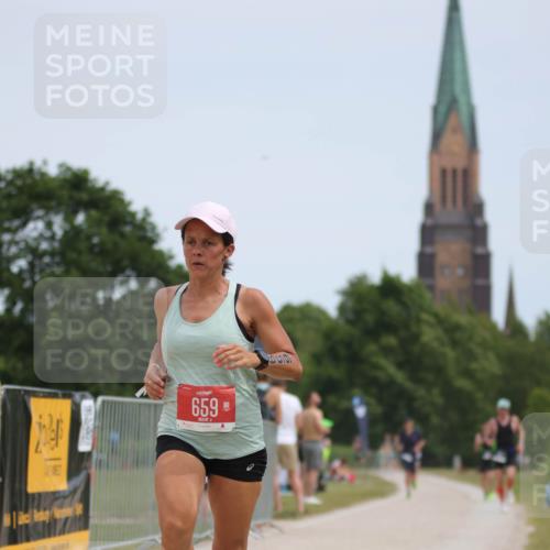 22.06.2025 - Viking Triathlon H.Heesch http://msf.ph/oto/8103669 22.06.2025 13:22:16 Laufen 281, 659 meine-sportfotos.de