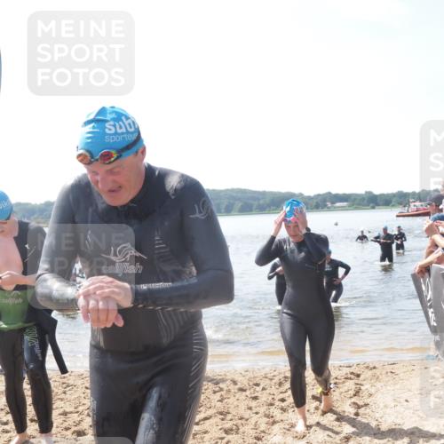 22.06.2025 - Viking Triathlon MichiJ http://msf.ph/oto/8103675 22.06.2025 10:46:50 Schwimmen 36, 206, 498, 515 meine-sportfotos.de