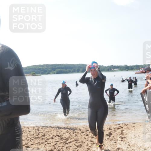 22.06.2025 - Viking Triathlon MichiJ http://msf.ph/oto/8103693 22.06.2025 10:46:50 Schwimmen 36, 206, 498, 515 meine-sportfotos.de