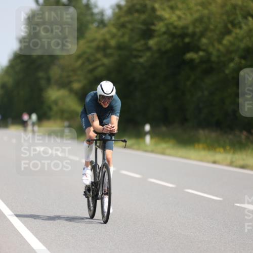22.06.2025 - Viking Triathlon Yannick Fuchs http://msf.ph/oto/8103697 22.06.2025 11:27:17 Radfahren 172, 253, 367, 420, 437, 529, 652 meine-sportfotos.de