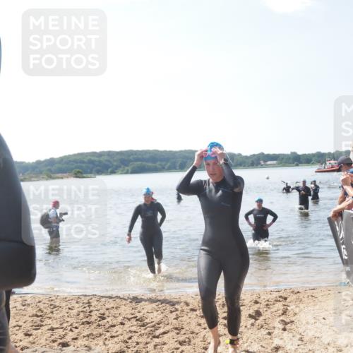 22.06.2025 - Viking Triathlon MichiJ http://msf.ph/oto/8103704 22.06.2025 10:46:50 Schwimmen 36, 206, 498, 515 meine-sportfotos.de