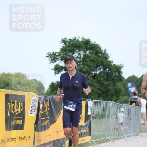 22.06.2025 - Viking Triathlon H.Heesch http://msf.ph/oto/8103727 22.06.2025 13:22:31 Laufen 204, 253 meine-sportfotos.de