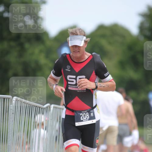 22.06.2025 - Viking Triathlon H.Heesch http://msf.ph/oto/8103744 22.06.2025 13:22:38 Laufen 208, 247 meine-sportfotos.de