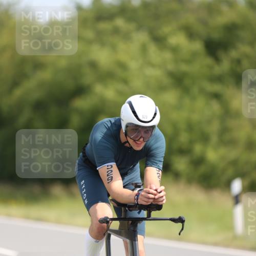 22.06.2025 - Viking Triathlon Yannick Fuchs http://msf.ph/oto/8103759 22.06.2025 11:27:18 Radfahren 172, 253, 289, 367, 420, 437, 529, 652 meine-sportfotos.de