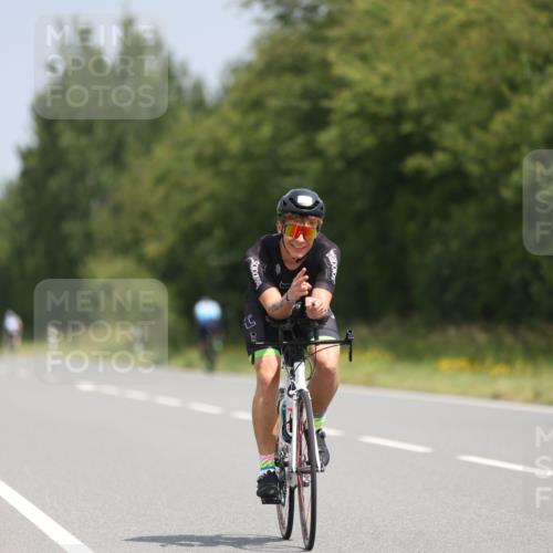 22.06.2025 - Viking Triathlon Yannick Fuchs http://msf.ph/oto/8103765 22.06.2025 12:06:51 Radfahren 365, 390, 398, 466 meine-sportfotos.de