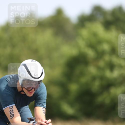 22.06.2025 - Viking Triathlon Yannick Fuchs http://msf.ph/oto/8103768 22.06.2025 11:27:19 Radfahren 57, 172, 253, 258, 289, 367, 420, 529, 652 meine-sportfotos.de