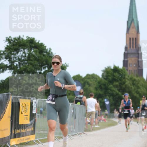 22.06.2025 - Viking Triathlon H.Heesch http://msf.ph/oto/8103778 22.06.2025 13:22:43 Laufen 208, 247, 337 meine-sportfotos.de