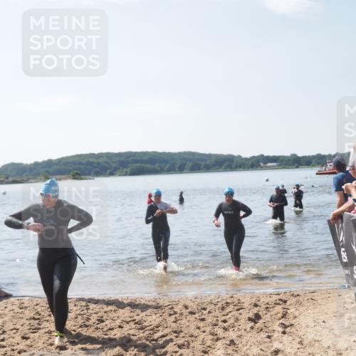 22.06.2025 - Viking Triathlon MichiJ http://msf.ph/oto/8103782 22.06.2025 10:46:55 Schwimmen 36, 378, 498, 515 meine-sportfotos.de