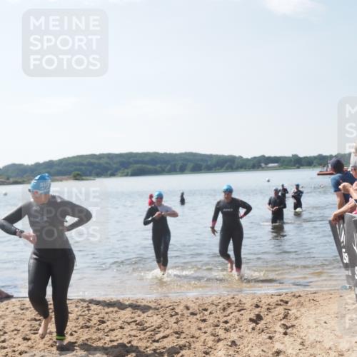 22.06.2025 - Viking Triathlon MichiJ http://msf.ph/oto/8103799 22.06.2025 10:46:55 Schwimmen 36, 378, 498, 515 meine-sportfotos.de