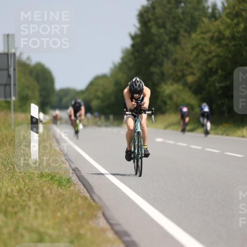 22.06.2025 - Viking Triathlon Yannick Fuchs http://msf.ph/oto/8103838 22.06.2025 12:07:15 Radfahren 3, 24, 143, 200, 469 meine-sportfotos.de