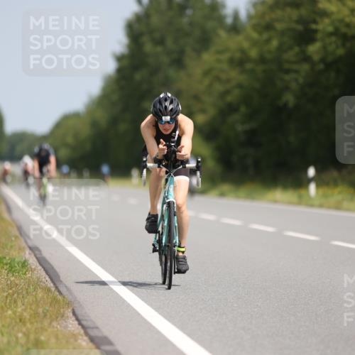 22.06.2025 - Viking Triathlon Yannick Fuchs http://msf.ph/oto/8103863 22.06.2025 12:07:16 Radfahren 3, 24, 143, 200, 469 meine-sportfotos.de