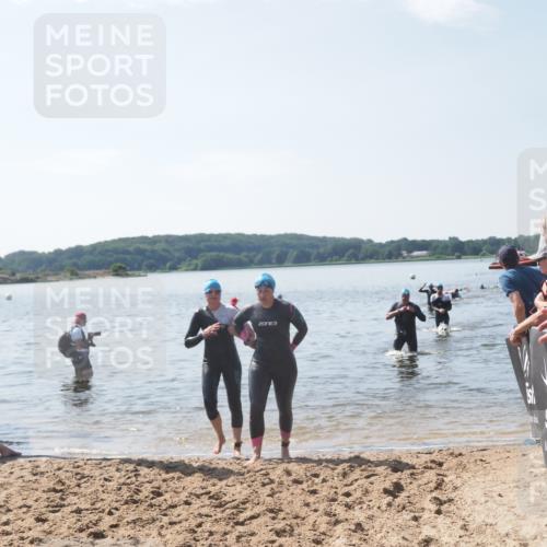 22.06.2025 - Viking Triathlon MichiJ http://msf.ph/oto/8103902 22.06.2025 10:46:57 Schwimmen 36, 378, 498, 515 meine-sportfotos.de